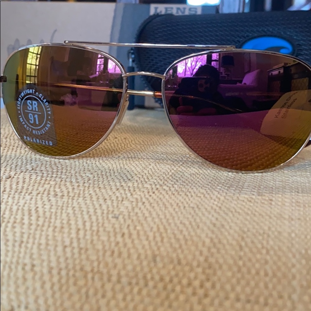 NWT Kaenon Driver gold  Sunglasses
